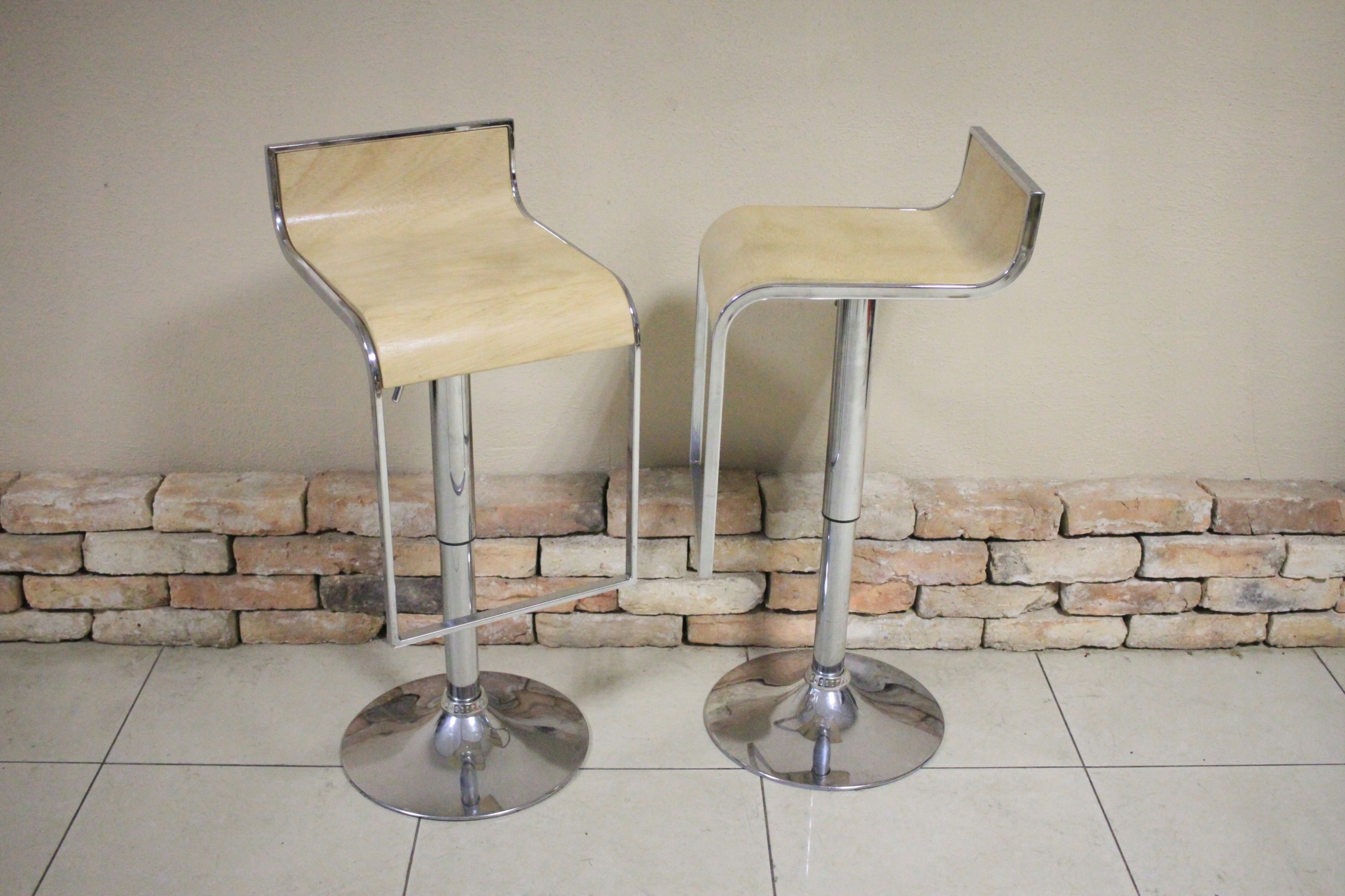 4c21272df3079c98f8411e4431bfd98e