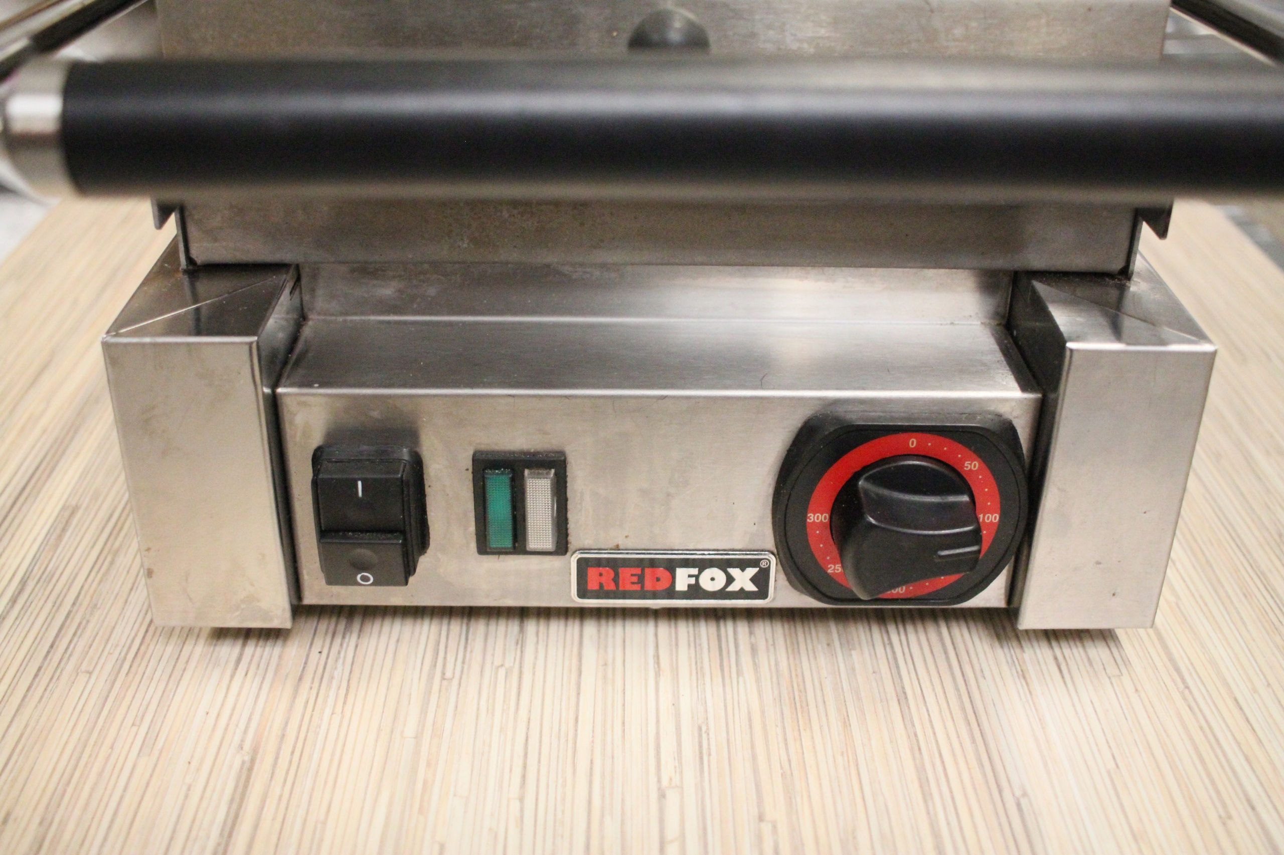 7b7305de2ba8b006f1ded0c90fe7dd38