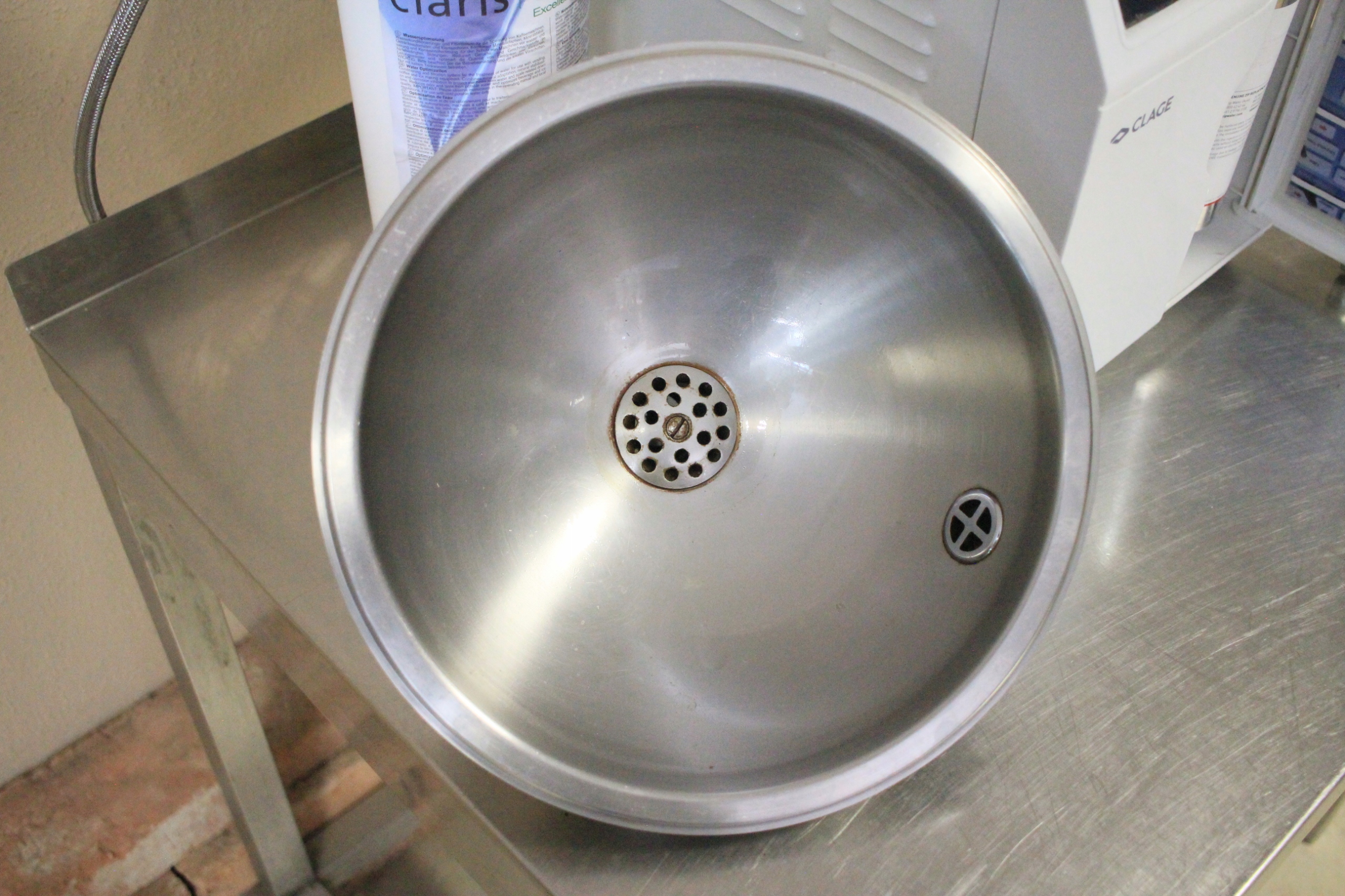 0948c62a8c9dd75d41a96fe6a1b43130