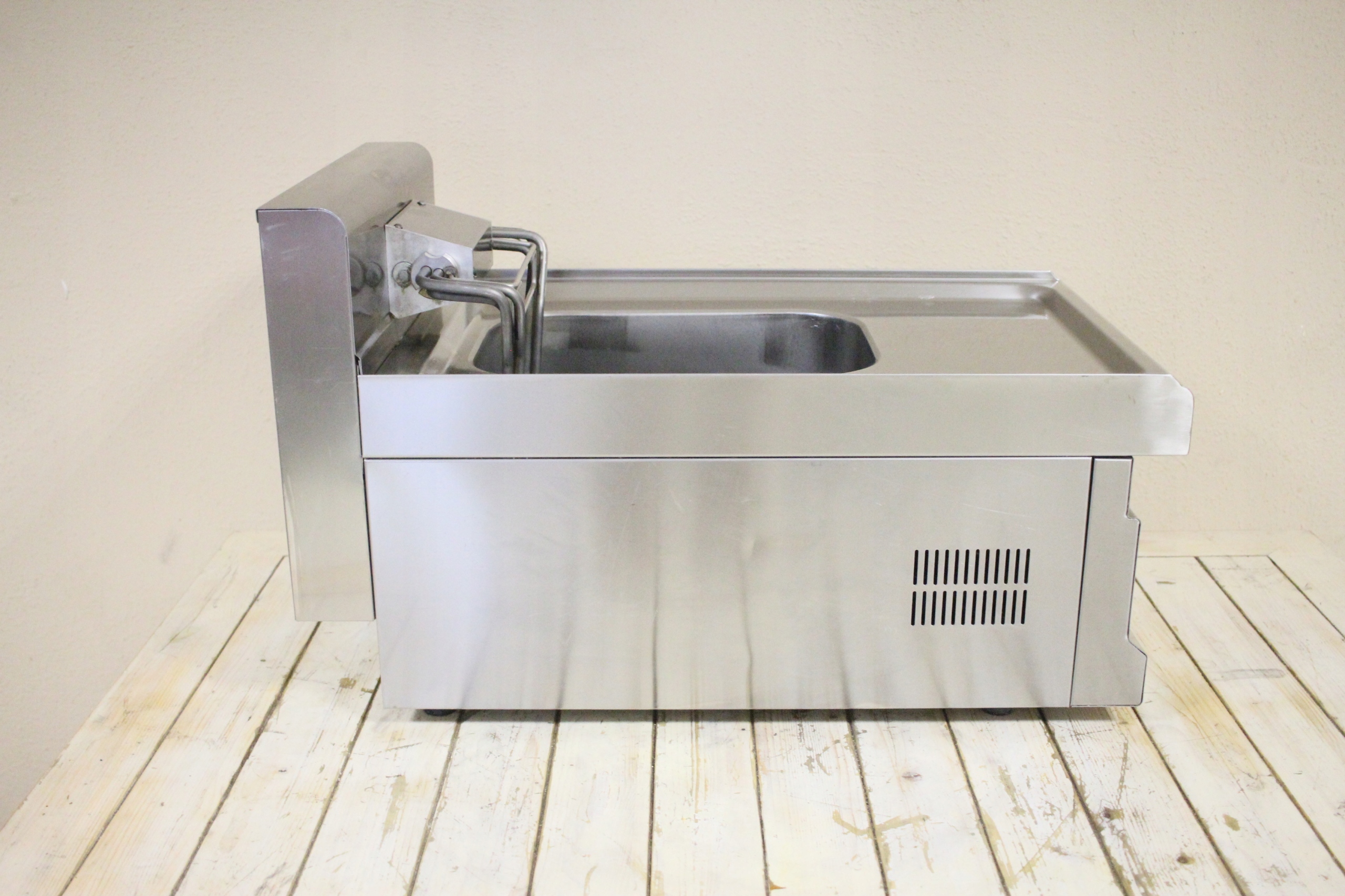 86b90d6fac8c08f6875b5adba6005a6c