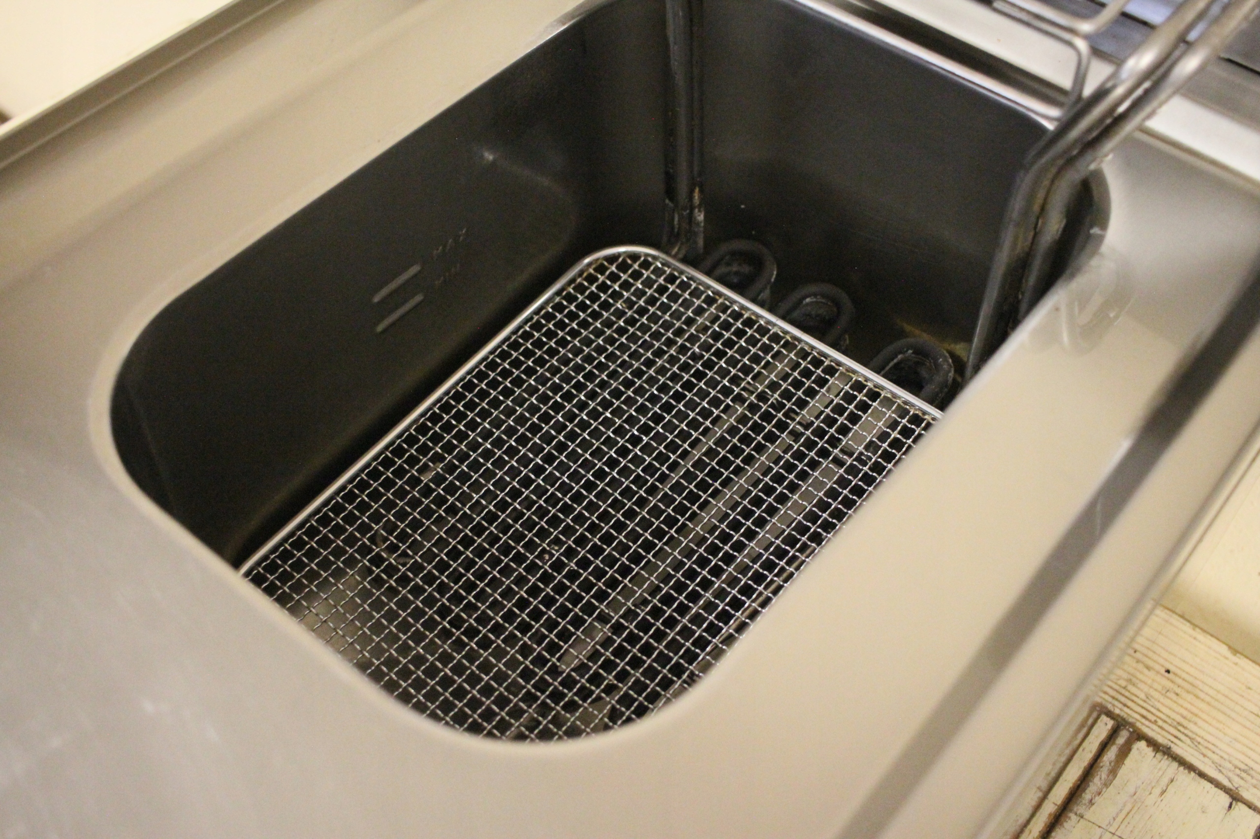 f09469767e8eec1d654bd0d32081a44f