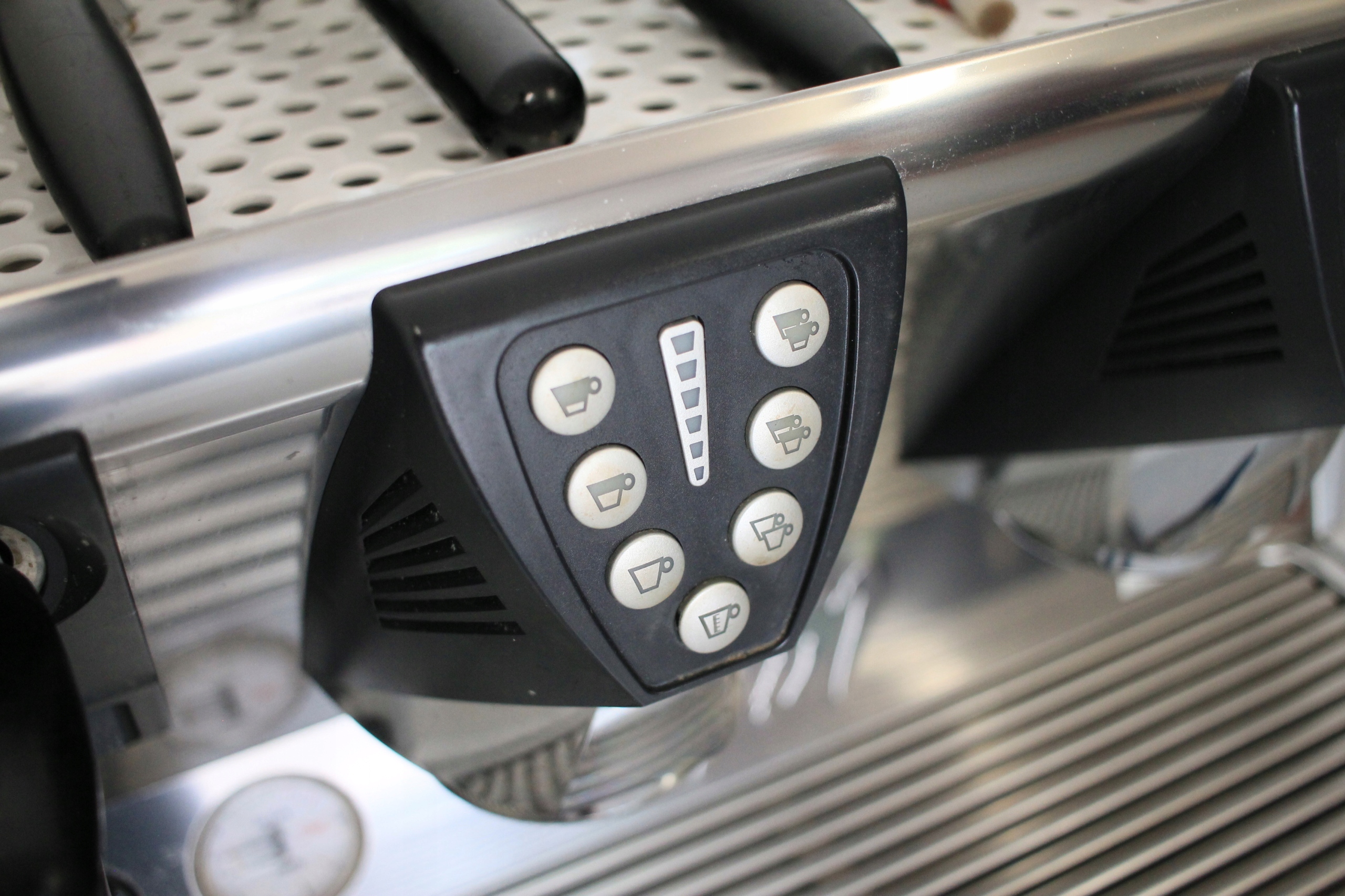 33f7ba3808c187bffc8c6ec7ea44f7ef