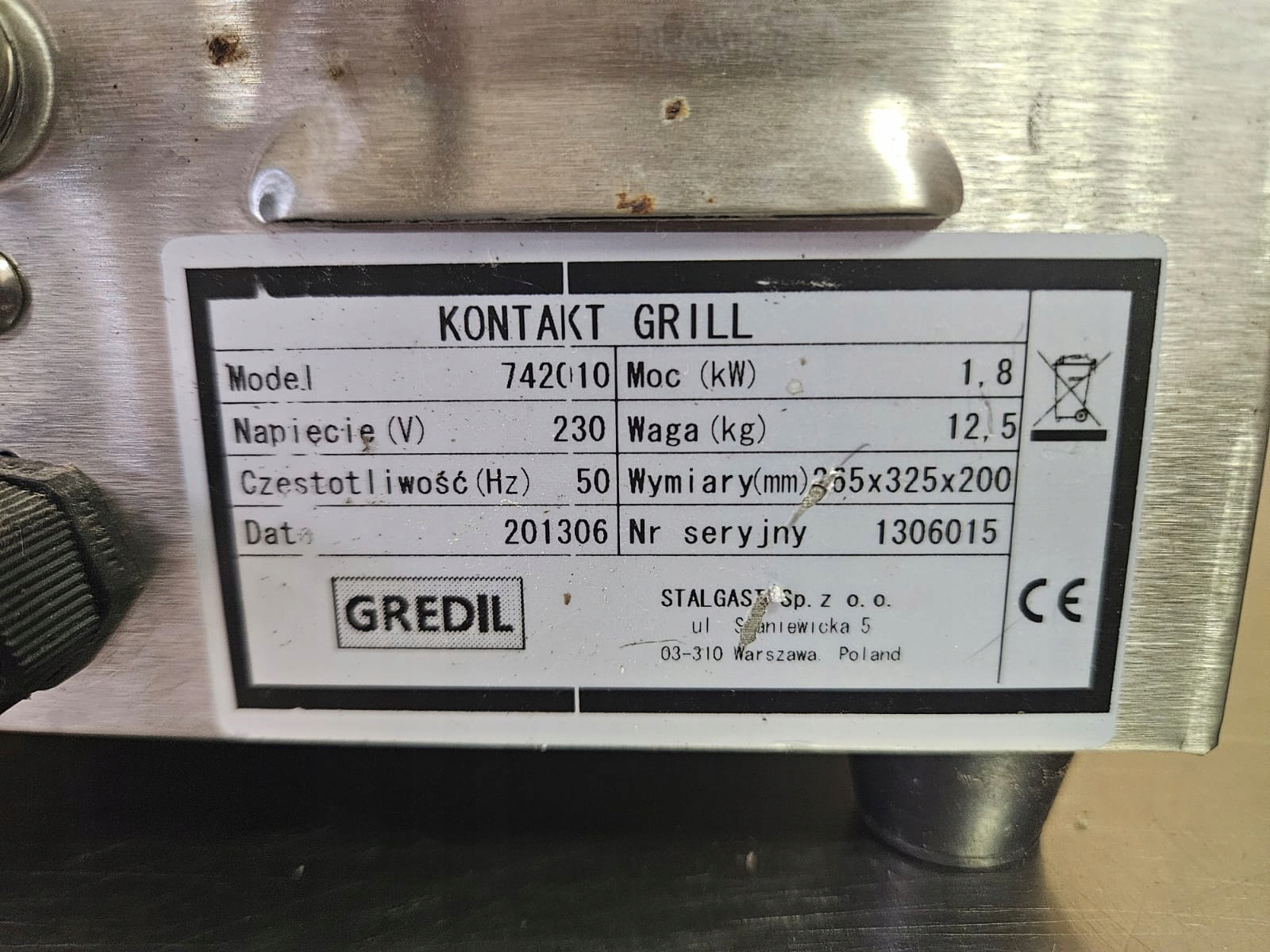 88c595a94ec1a478ee828304e81519f6